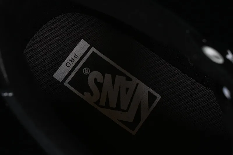 All categories Vans Vans series Vans Low Vans low-top Vans Rowan Skate Boarding Classic and versatile lightweight and comfortable professional skateboard shoes VN0A4TZCY28